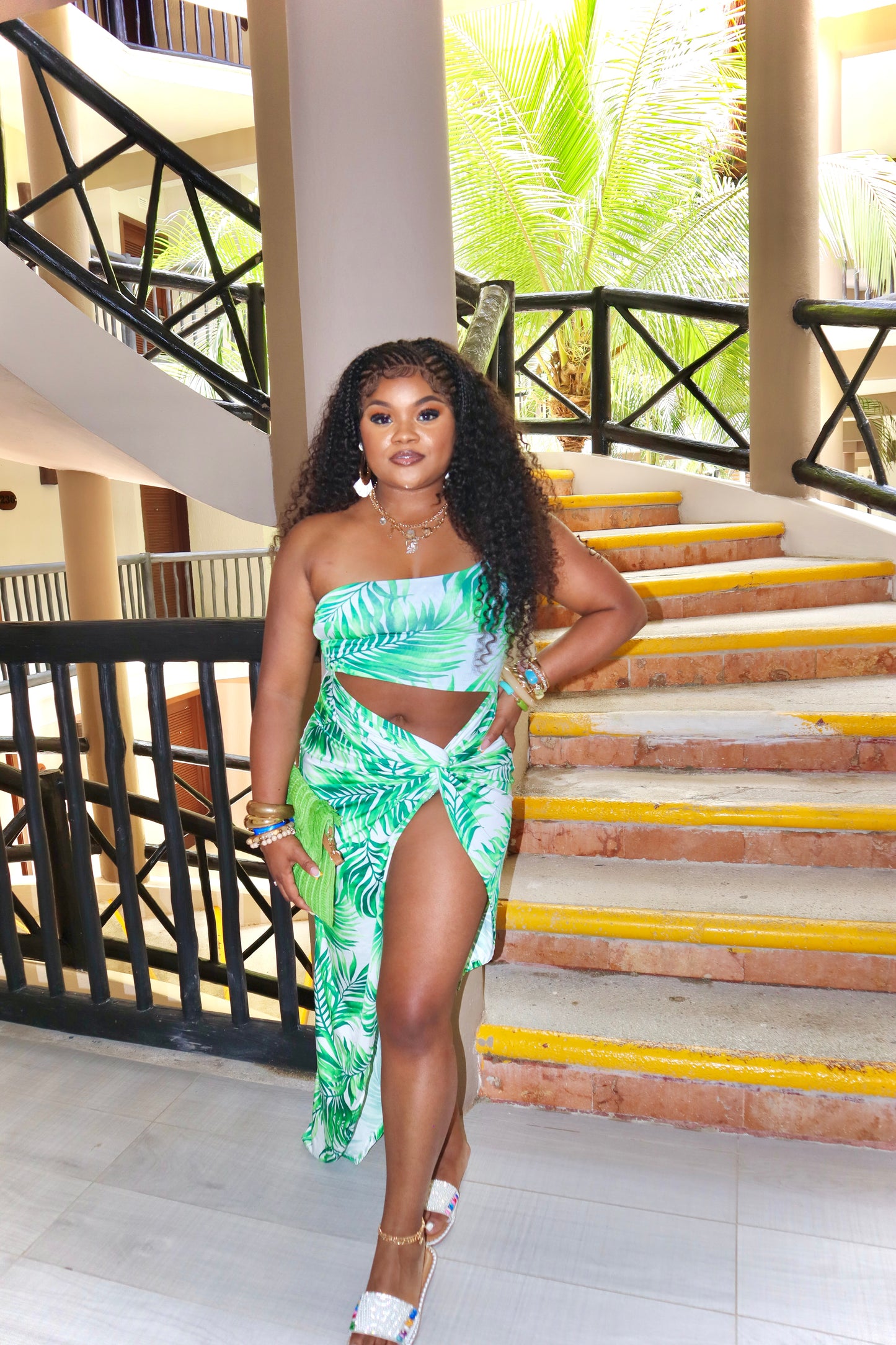 Palm Cutout Paradise Set